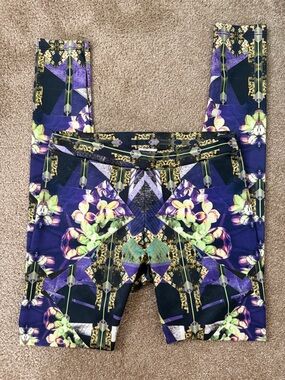 Romeo & Juliet Couture Purple Floral Geometric Print Leggings Size Small